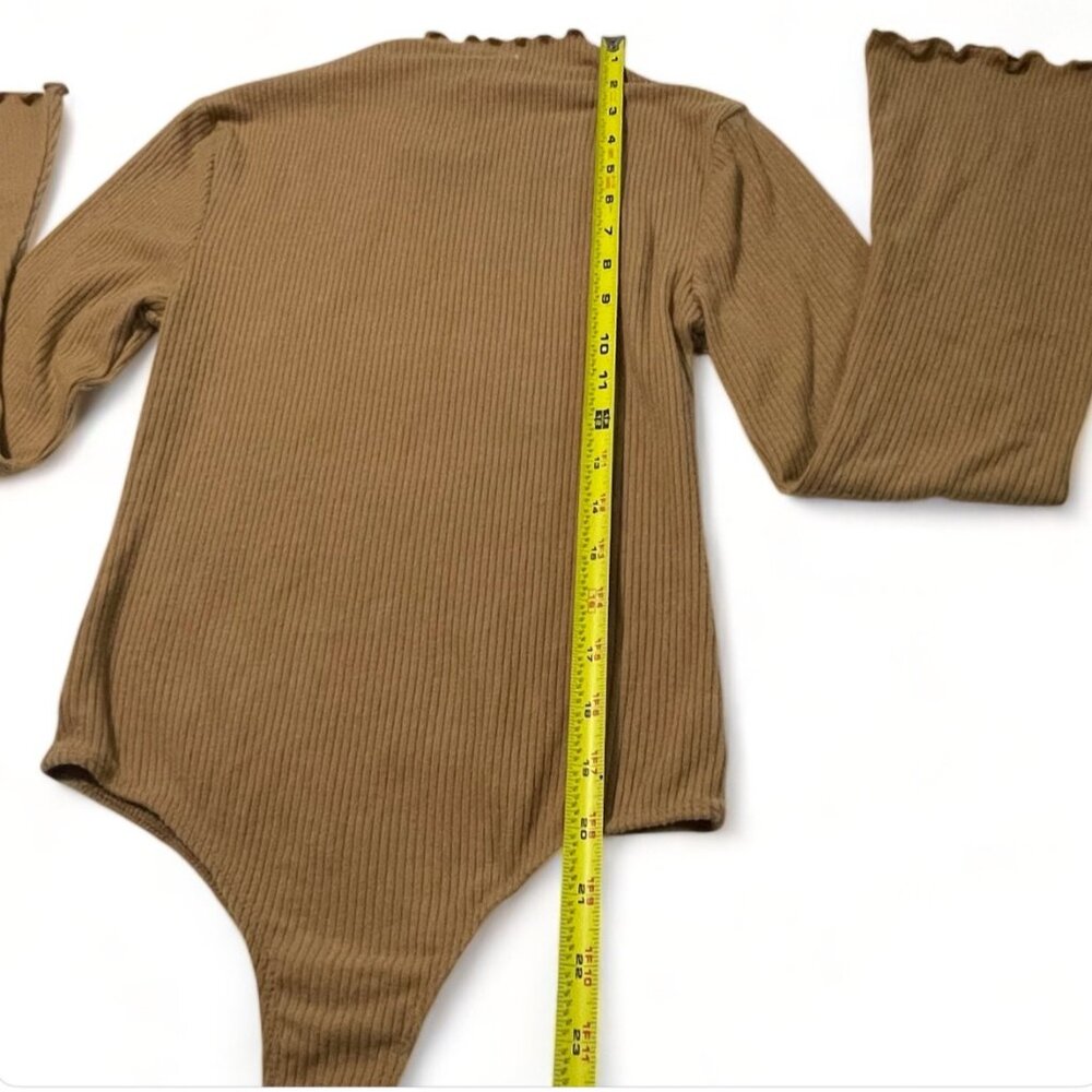 Just Polly Juniors' Long Bell-Sleeve Ribbed Bodysuit - Camel Tan, Size M, New - Picture 9 of 12